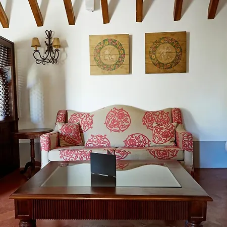 Hotel Dwo Convento La Magdalena 5*