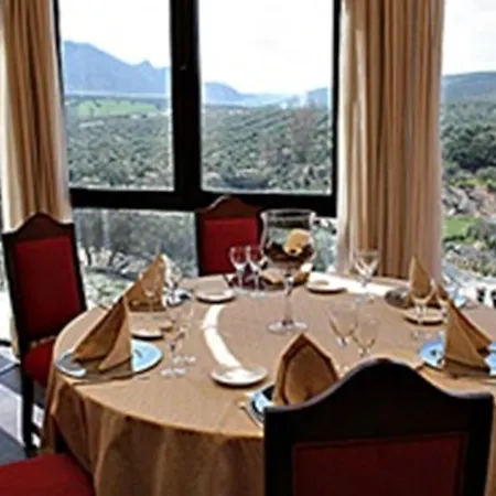 Hotel Dwo Convento La Magdalena 5*